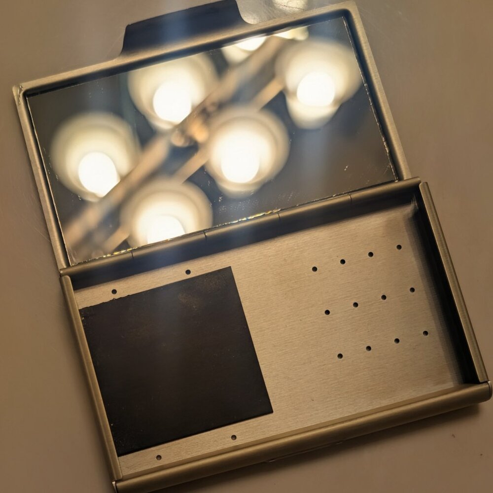 AVEDA Environmental Compacts - Refillable Magnetic Make-Up Compact Case - GVC - Picture 7 of 7